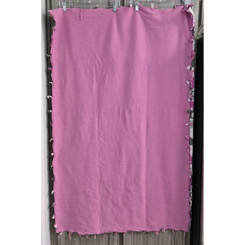 Handmade Pink And Gray Cat Pattern Fleece Blanket 34in X 54in